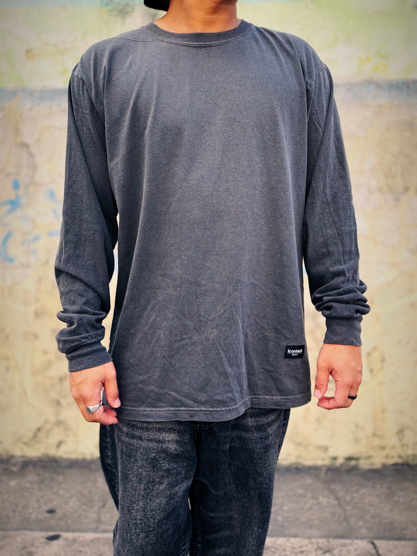 Fade Logo L/S TEE -Ink Black-