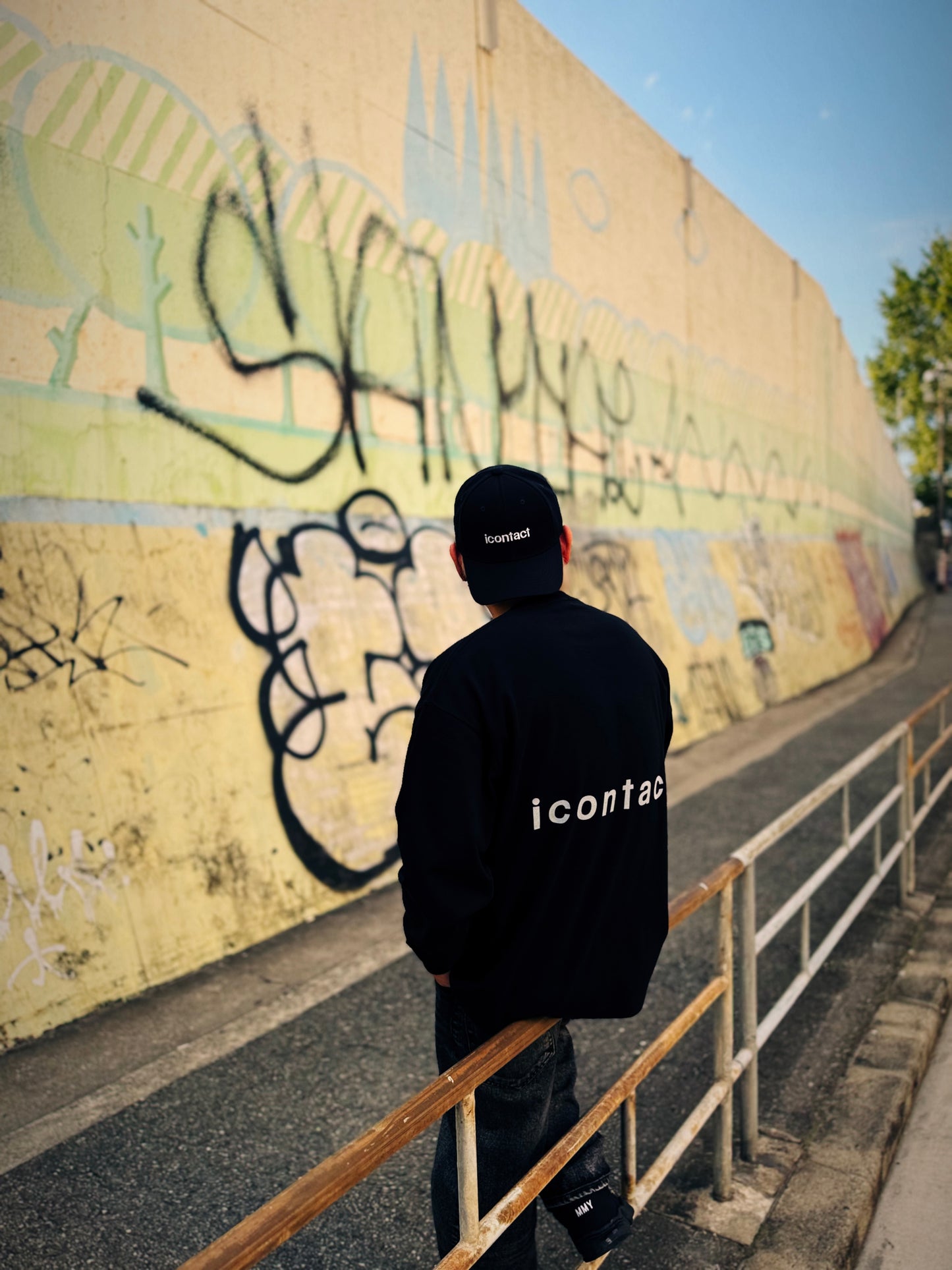 Sukima L/S TEE -Black-