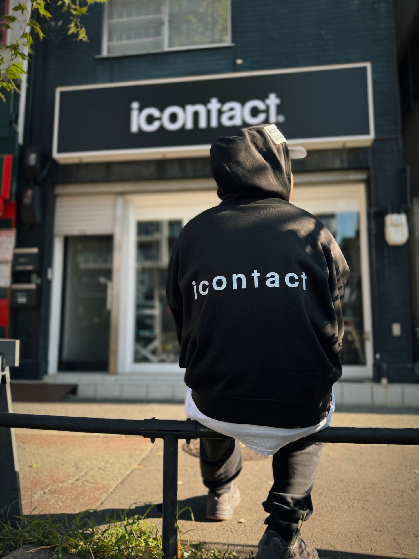 Sukima HOODIE -Black-